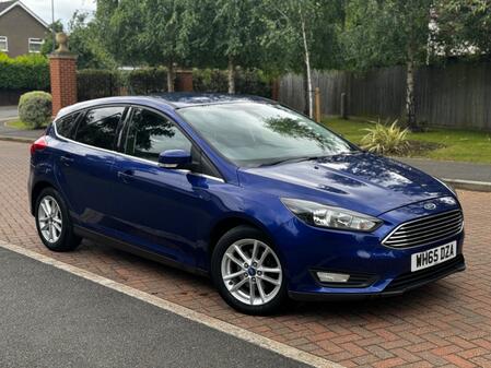 FORD FOCUS 1.0 T EcoBoost Zetec