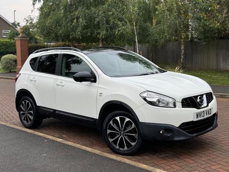 NISSAN QASHQAI 1.6 360